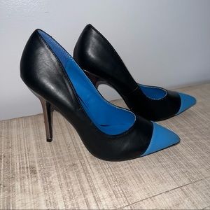 SOLD—- Blue and black “Diva Lounge” Heels- 7.5